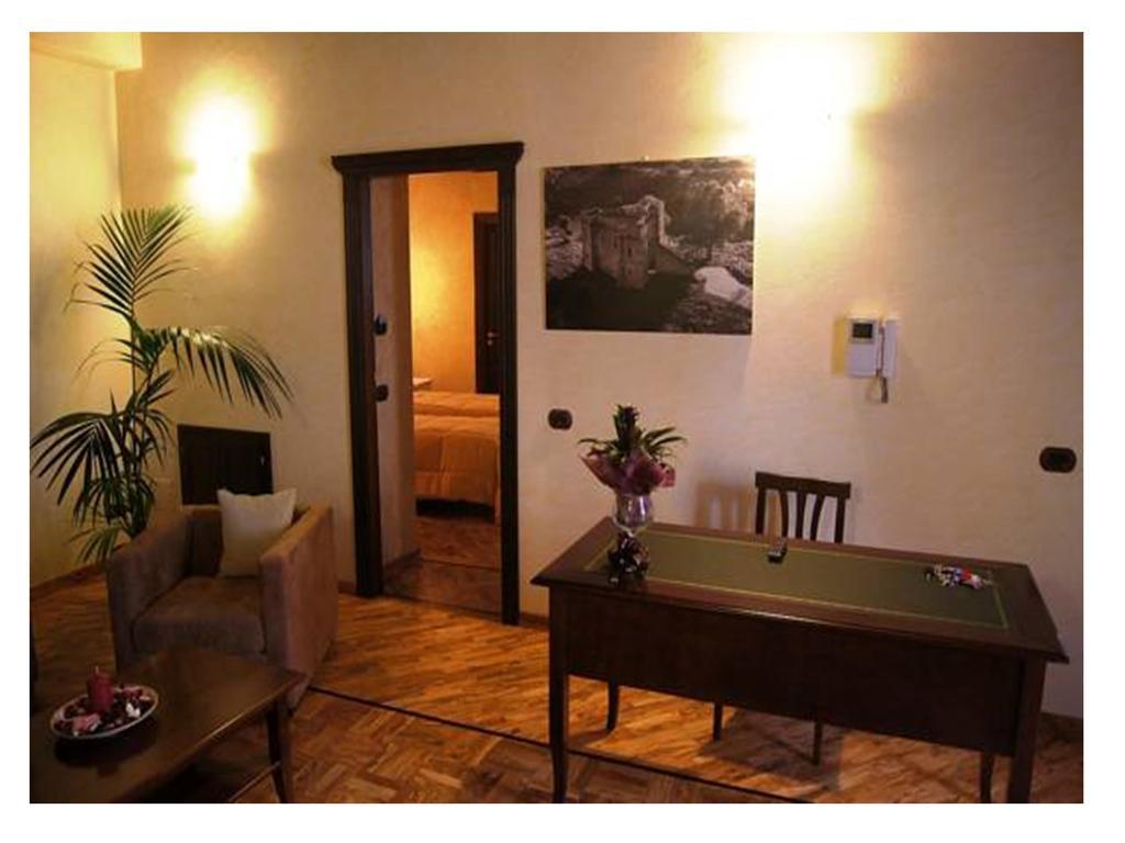 Borgo Della Longevita Bed & Breakfast Bivongi ภายนอก รูปภาพ